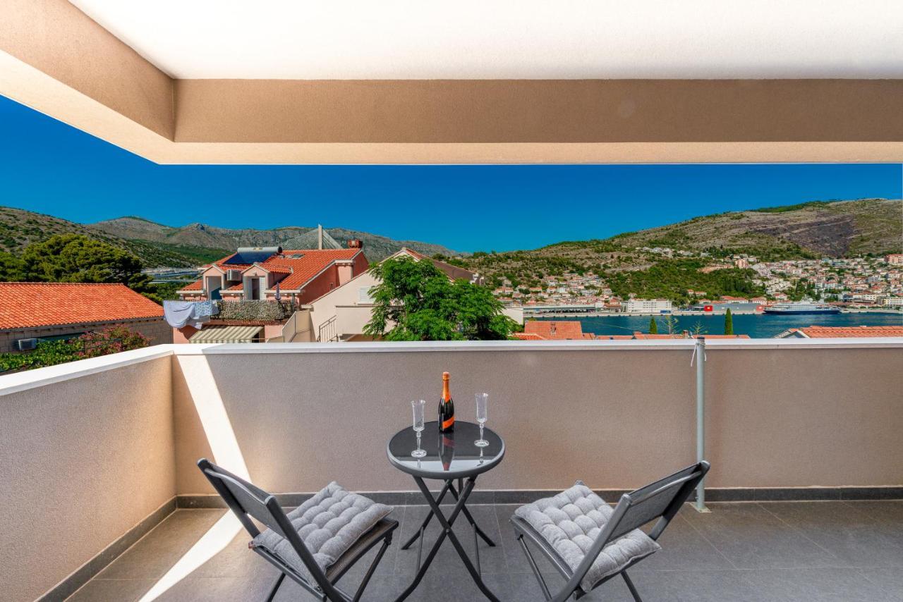 Oyo Deluxe Apartments Dubrovnik Dış mekan fotoğraf