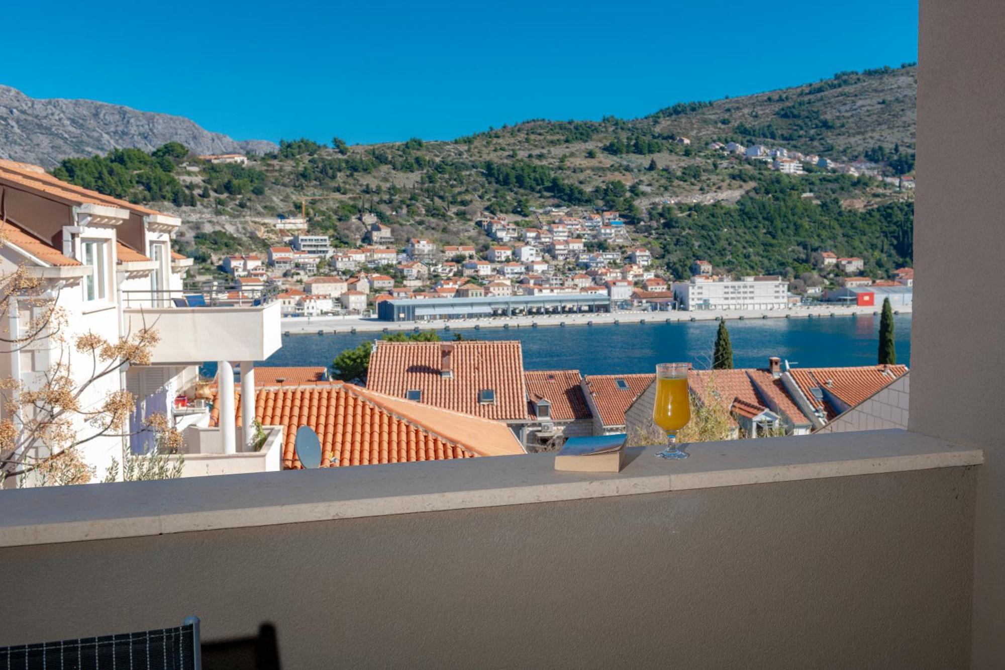 Oyo Deluxe Apartments Dubrovnik Oda fotoğraf