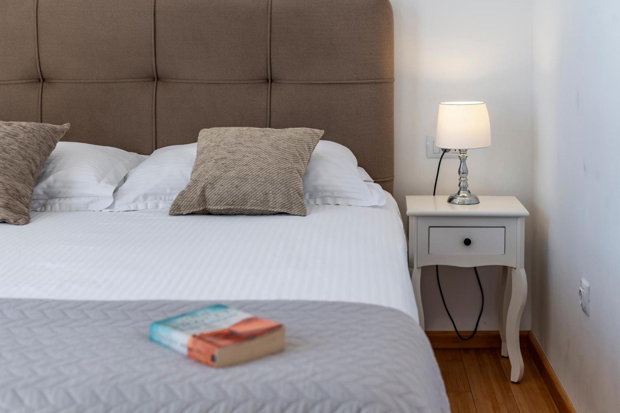 Oyo Deluxe Apartments Dubrovnik Dış mekan fotoğraf